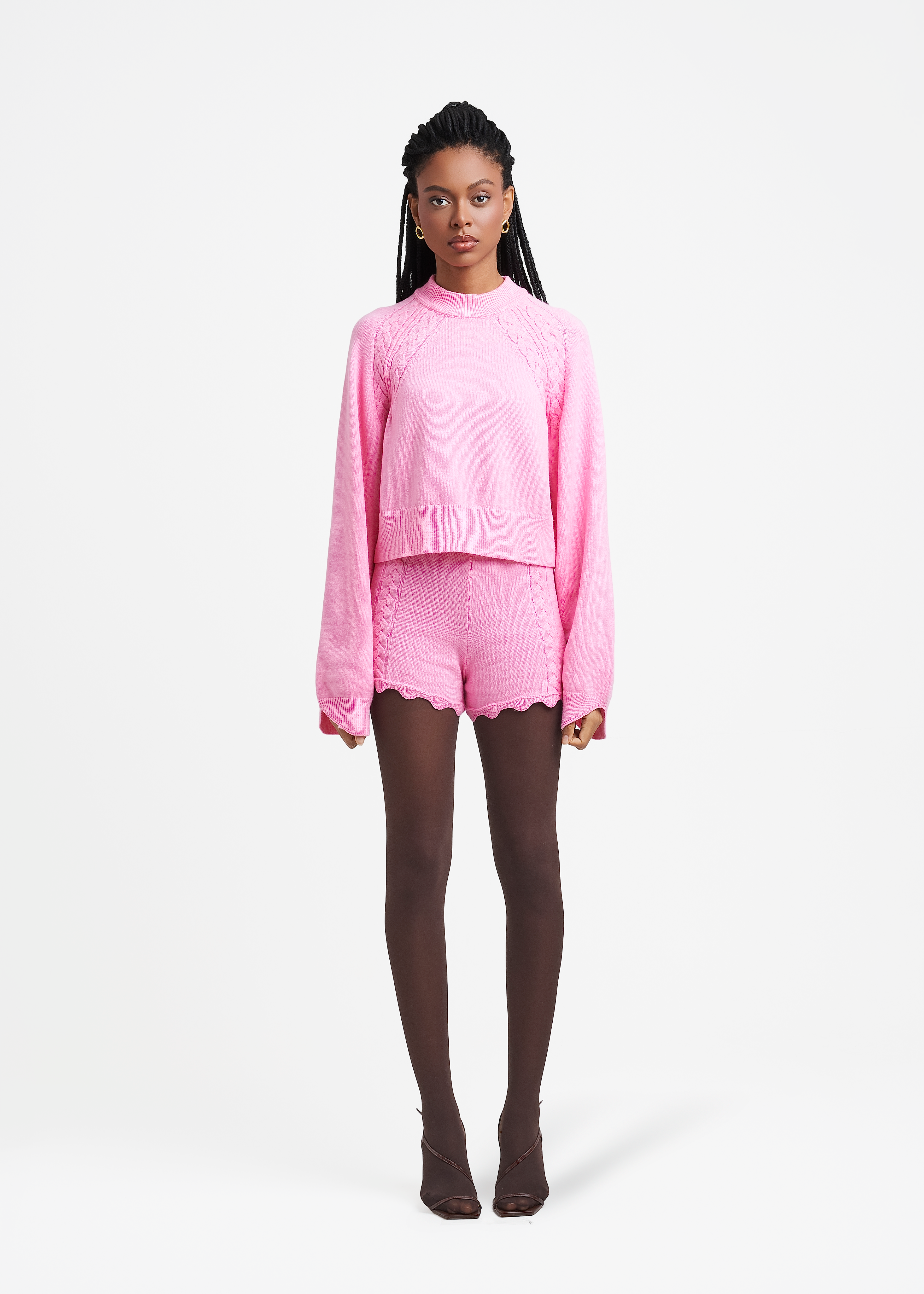 UMORE-LOOKBOOK1062_8c23302b-3d7e-4c8e-826d-ceca9bd2f48e.png