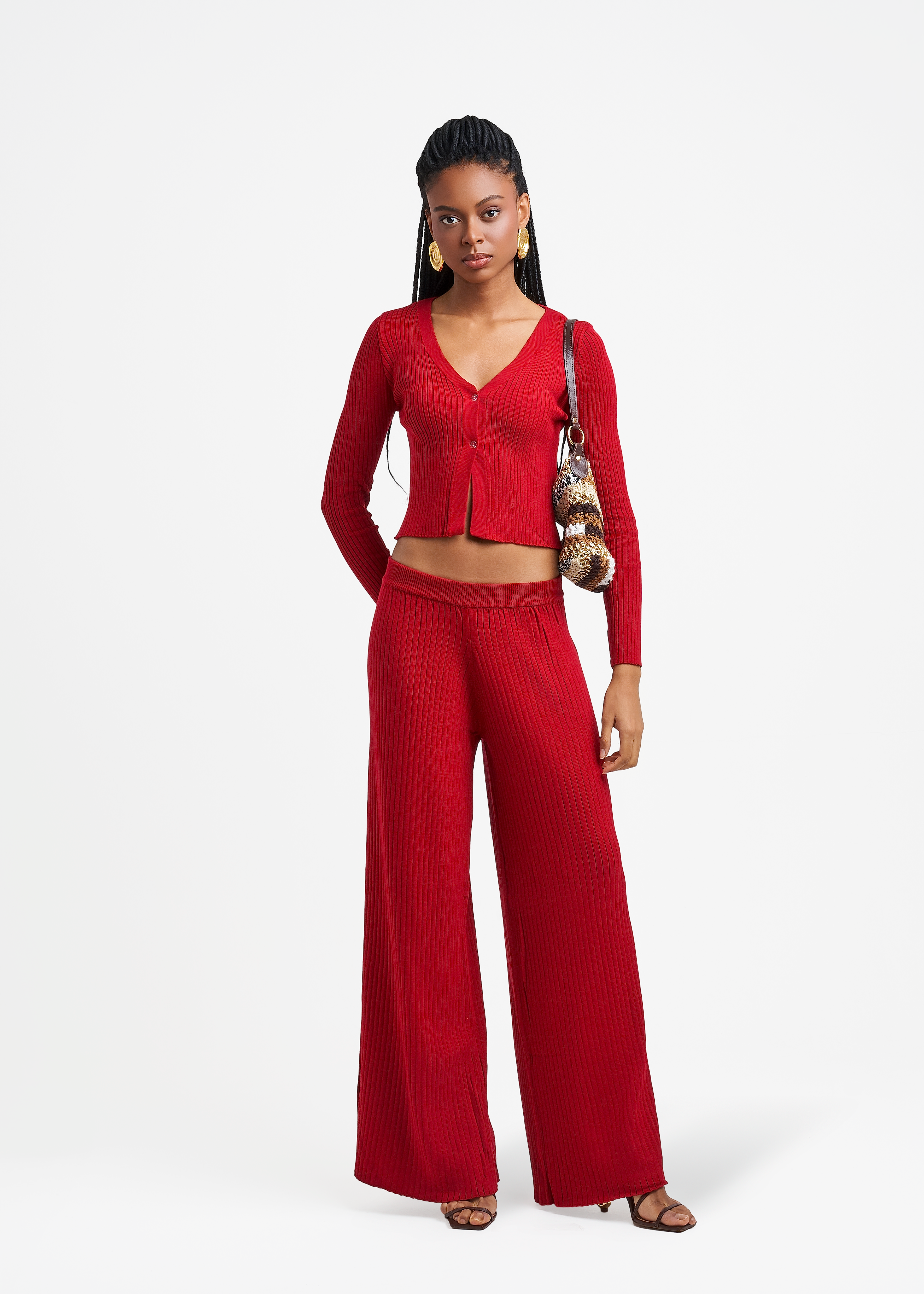 UMORE-LOOKBOOK1169_11284cea-9a1b-44b8-9acd-11b7aba94ccd.png