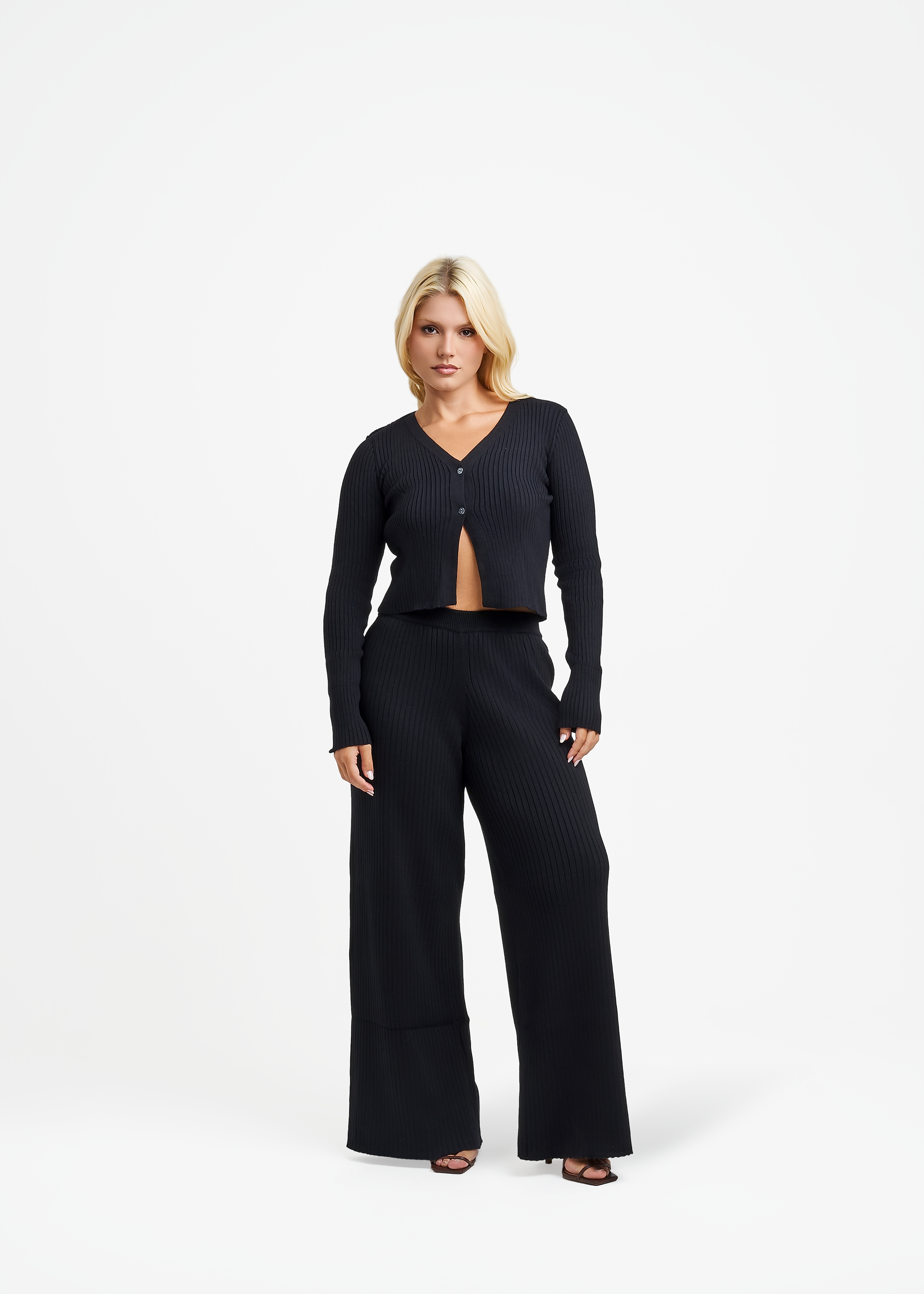 UMORE-LOOKBOOK1238.png