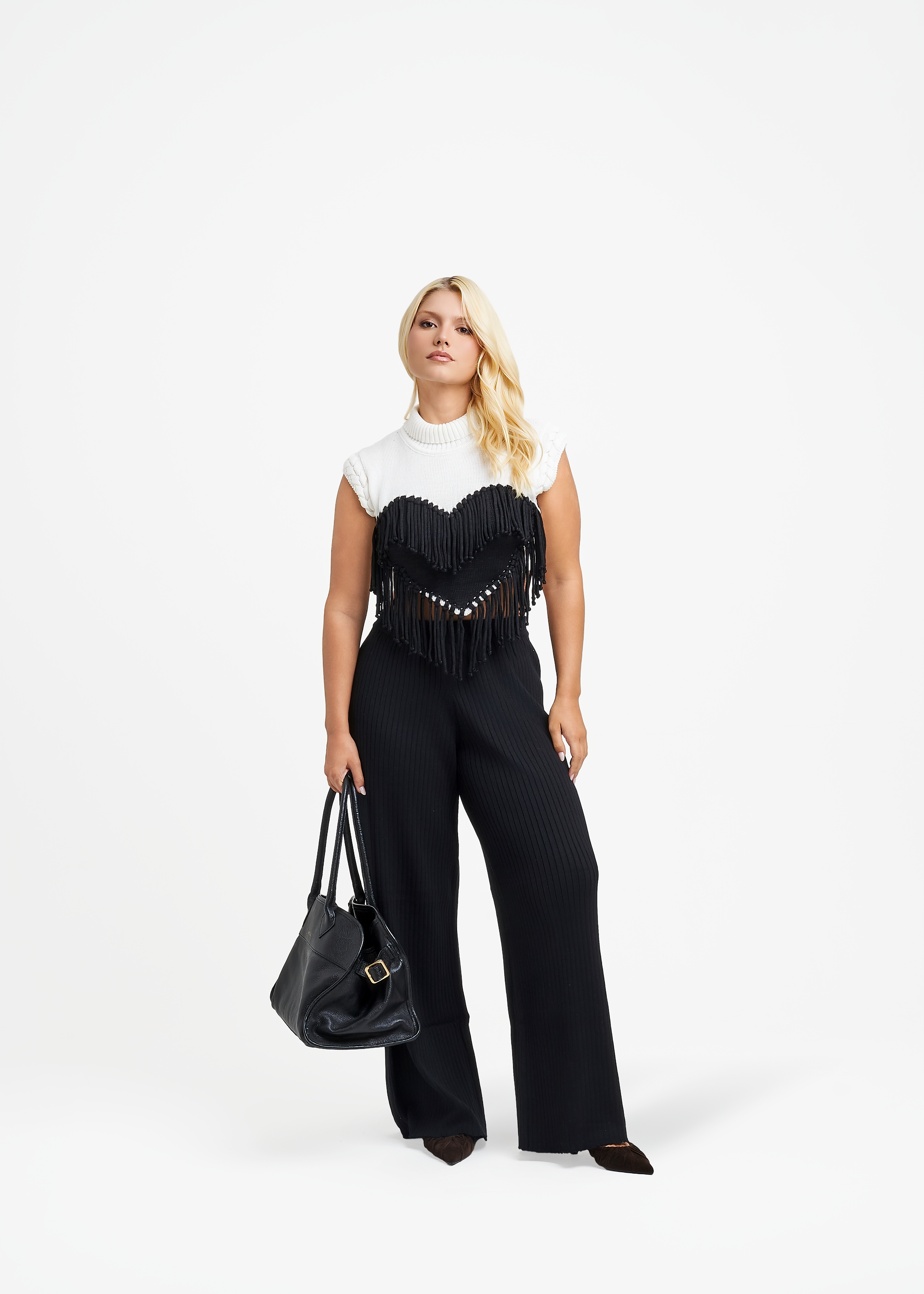 UMORE-LOOKBOOK3309.png