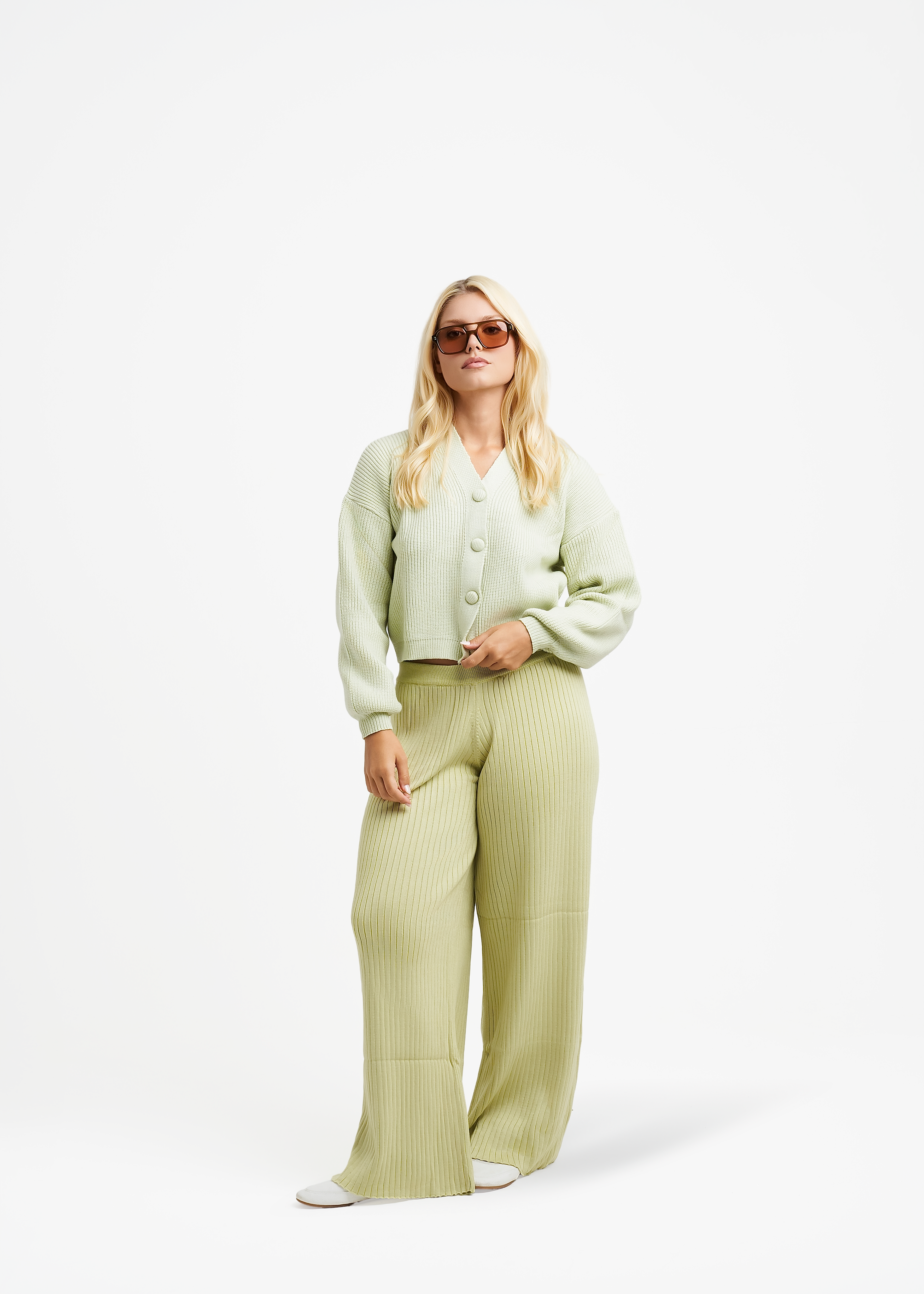 UMORE-LOOKBOOK3406.png