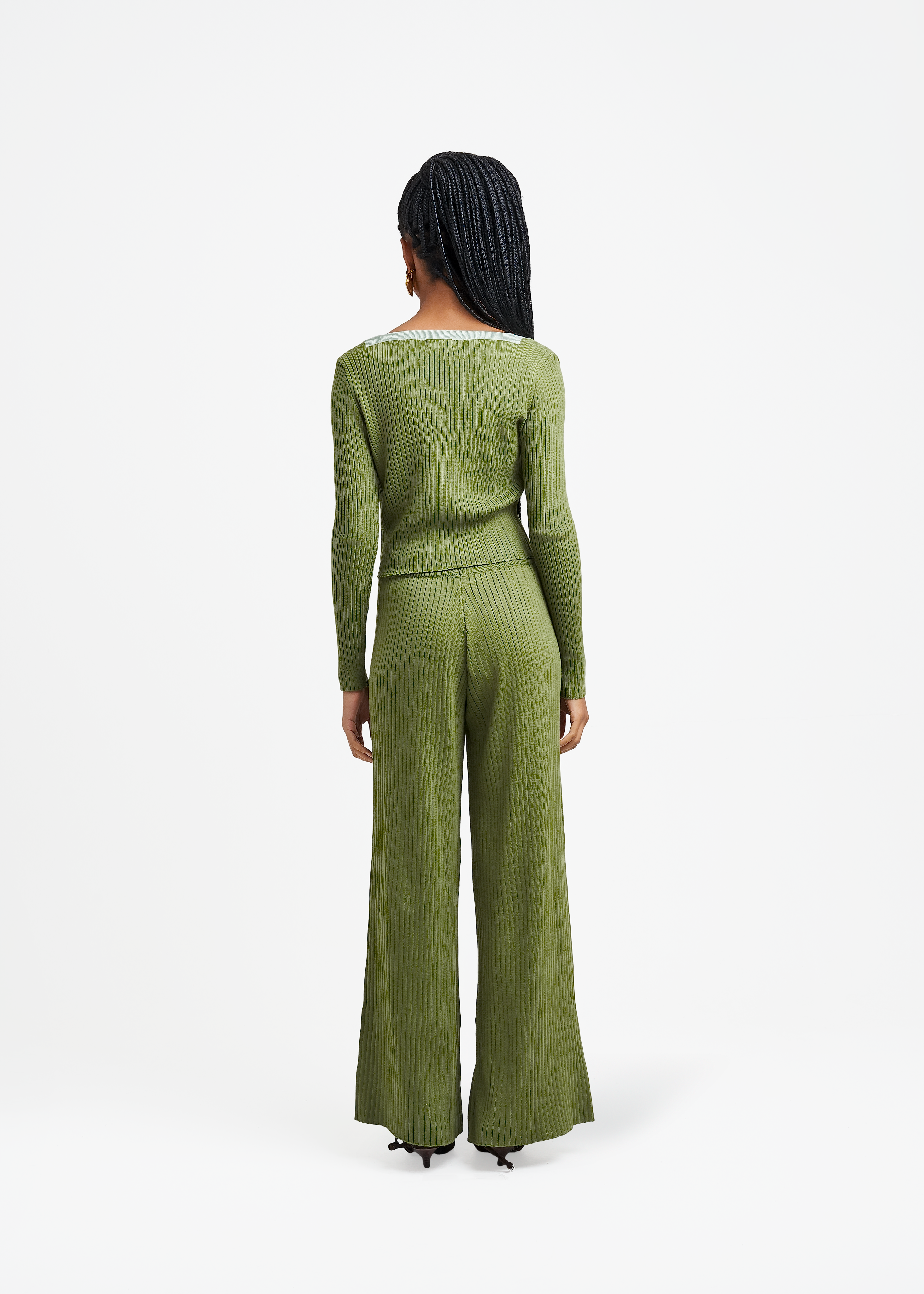 UMORE-LOOKBOOK4473.png