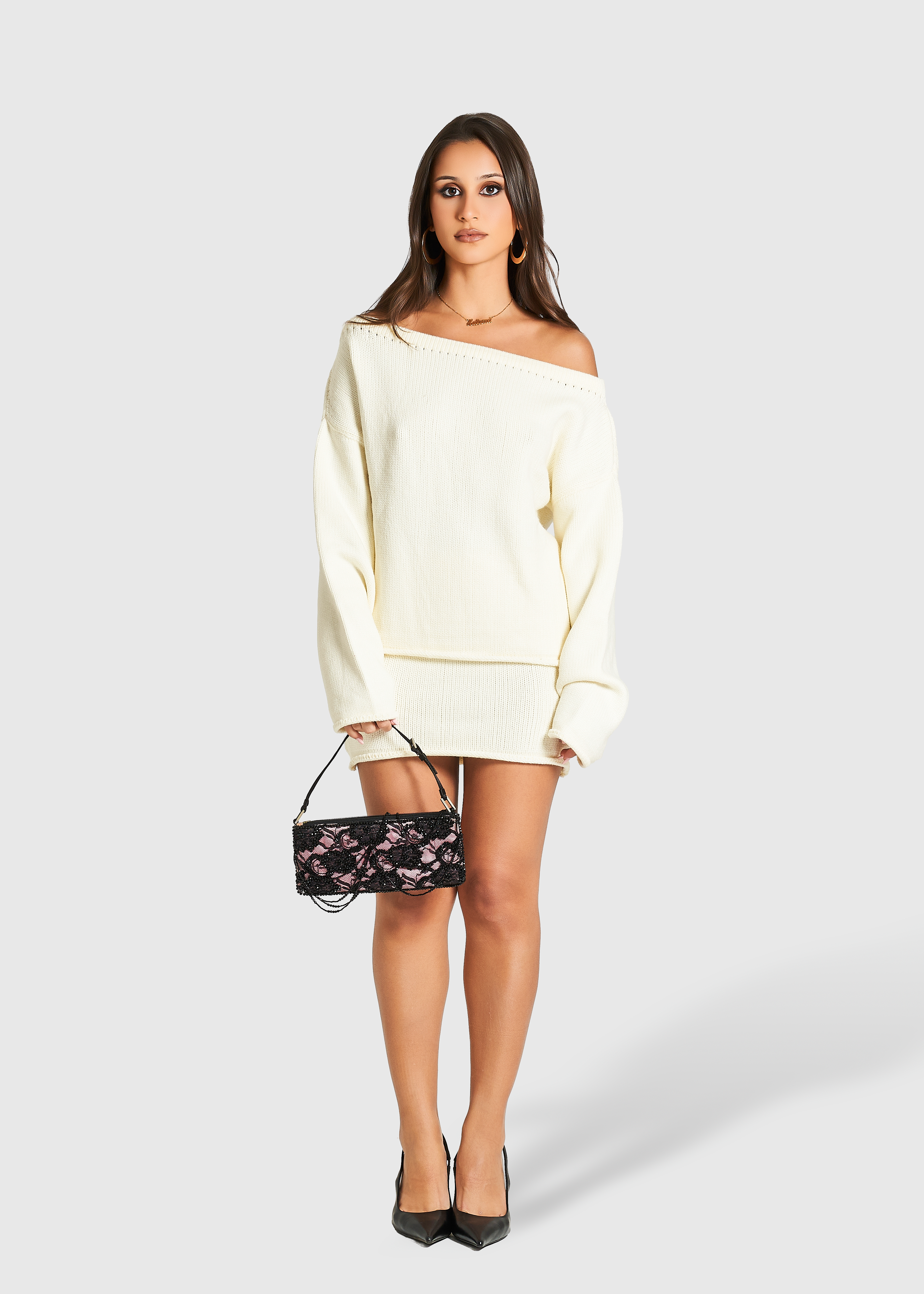 UMOREXHELENARICCI000210.png
