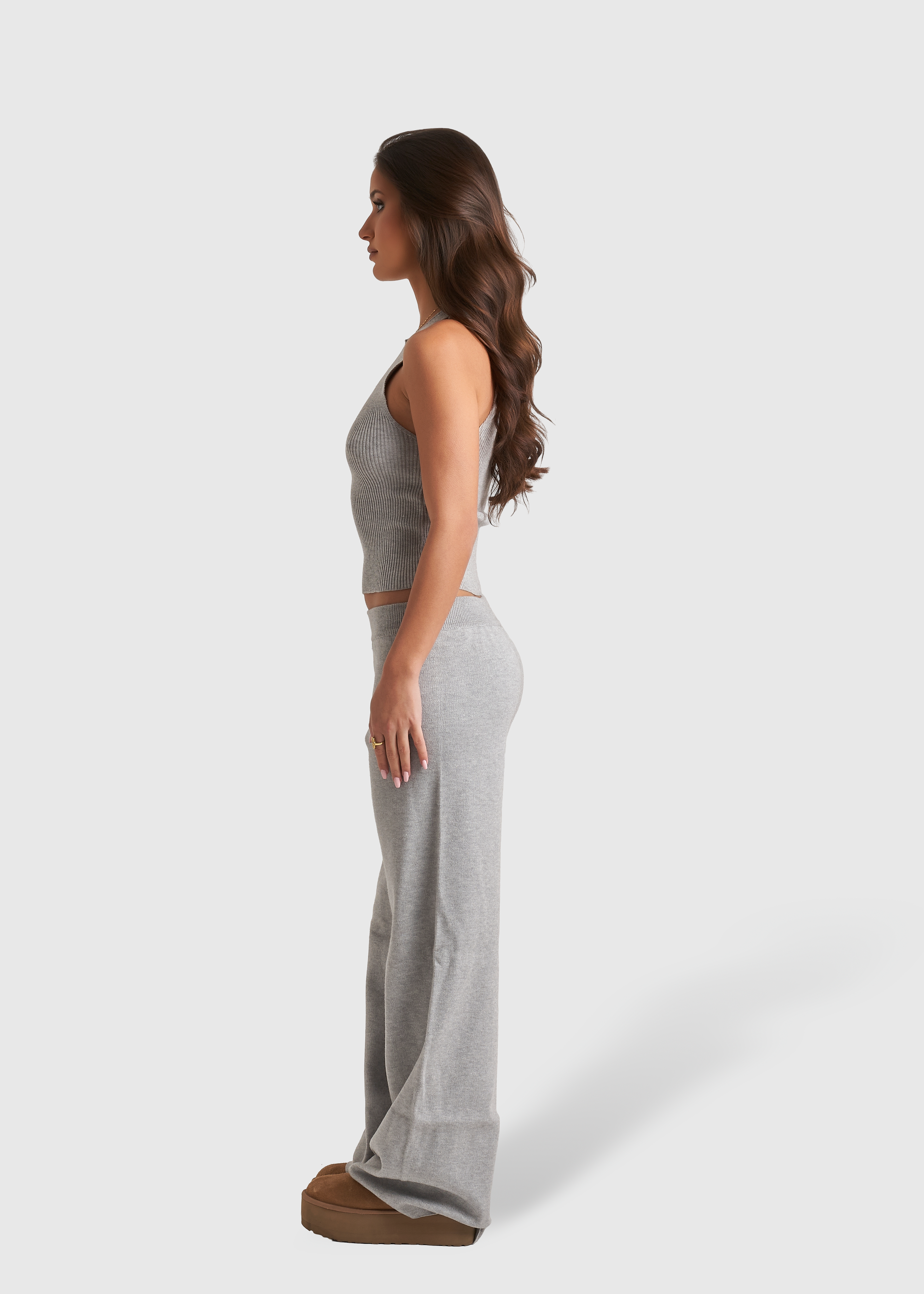 UMOREXHELENARICCI0005_58ab2ba8-b7ec-465b-98e9-1b75ef6aece8.png