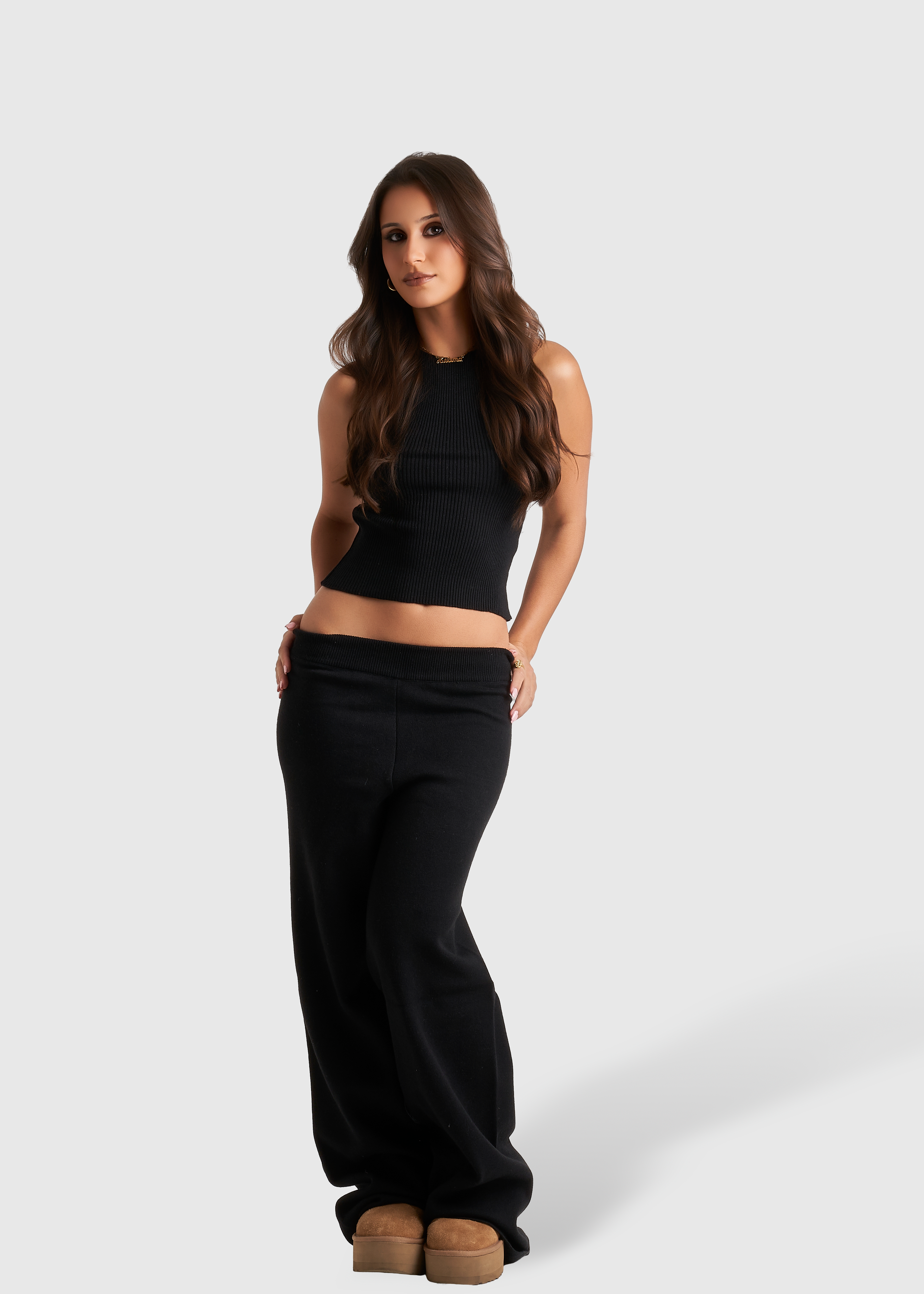 UMOREXHELENARICCI0018_e70e9a81-a05e-458e-9300-5c0a101f82bb.png