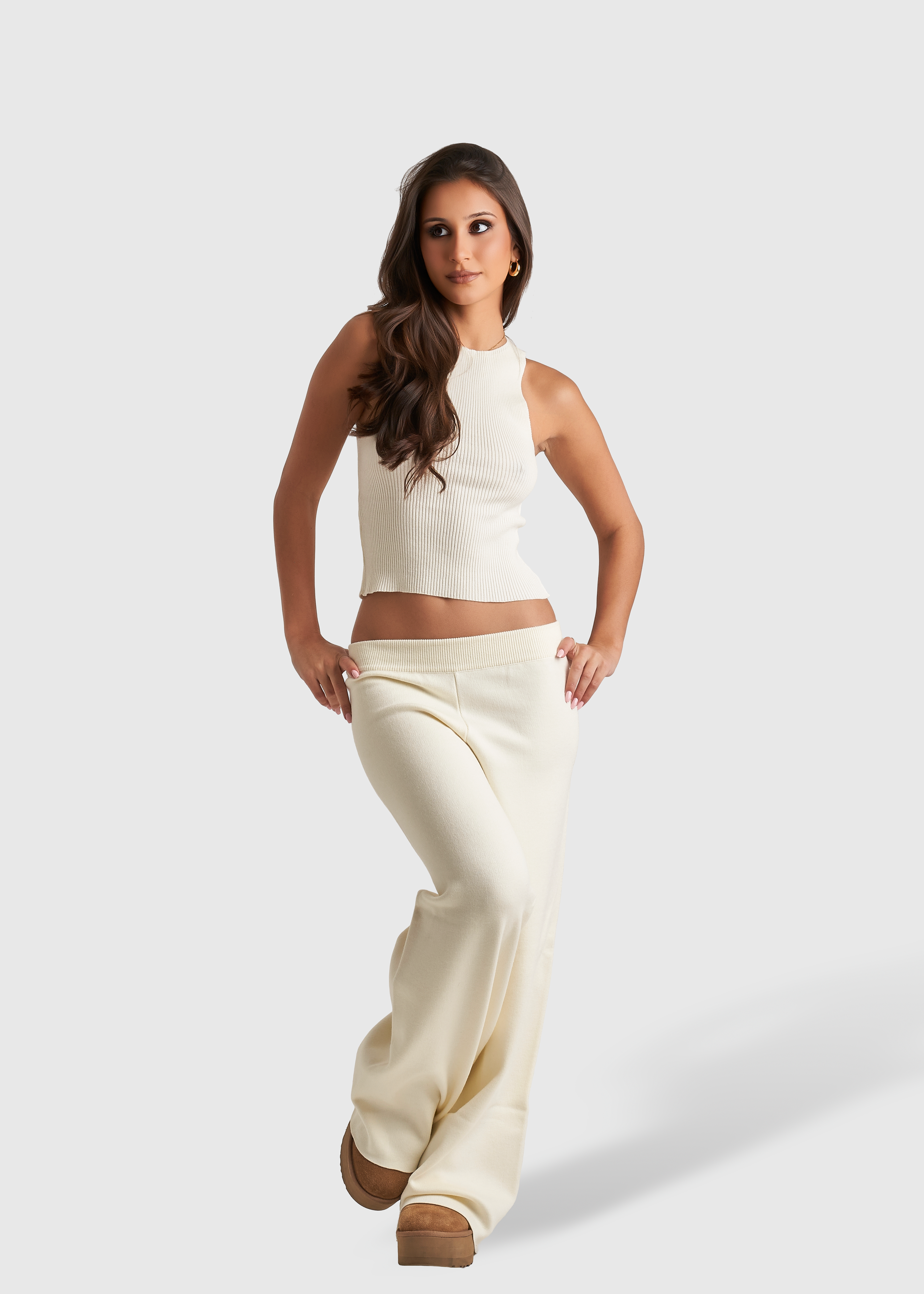 UMOREXHELENARICCI00211_75f505a7-dabd-474c-8ebf-f8a1c3e572f2.png