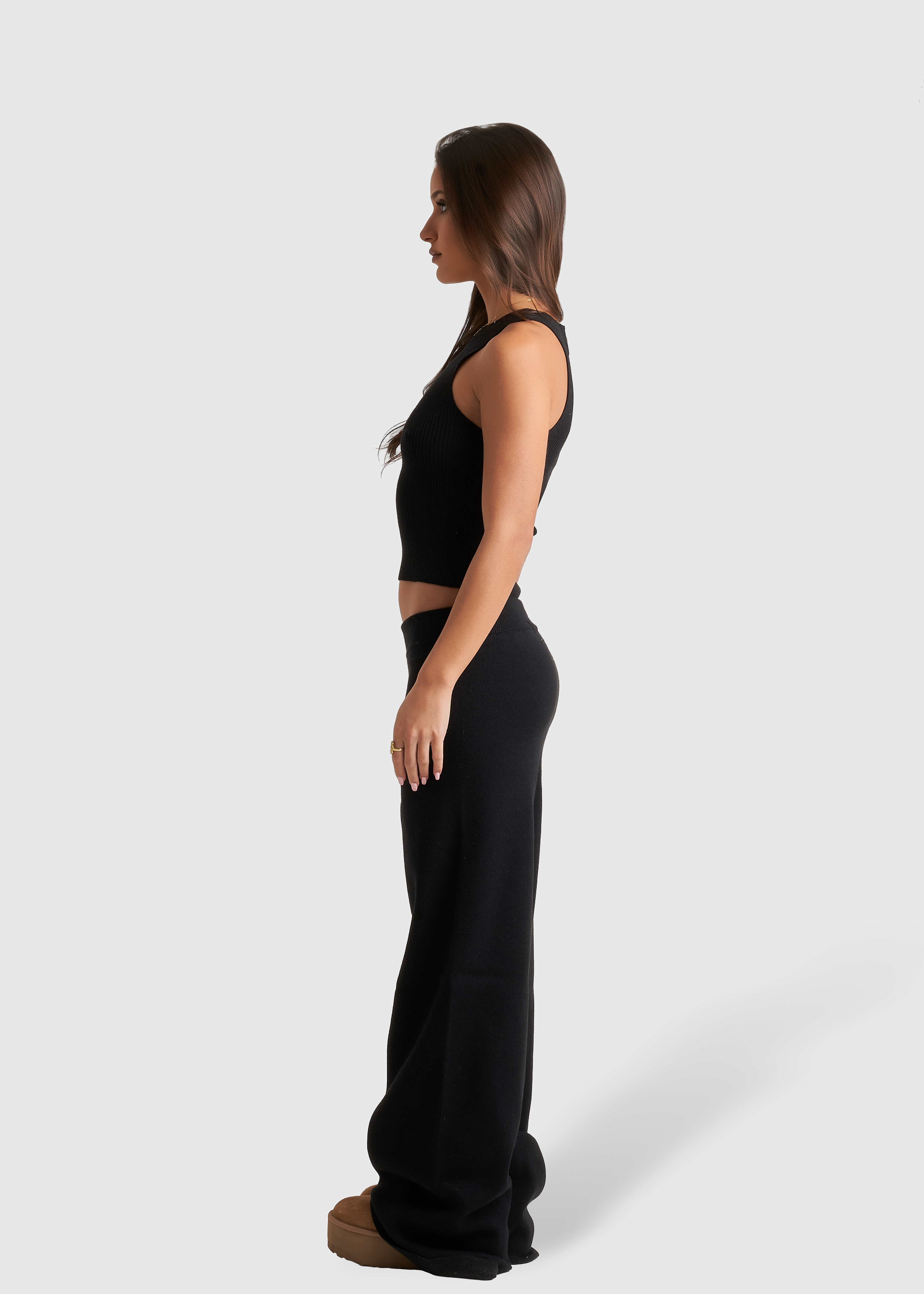 UMOREXHELENARICCI0028_7c8b0d0b-1a9f-4fd0-b226-ef808d95b4bd.png